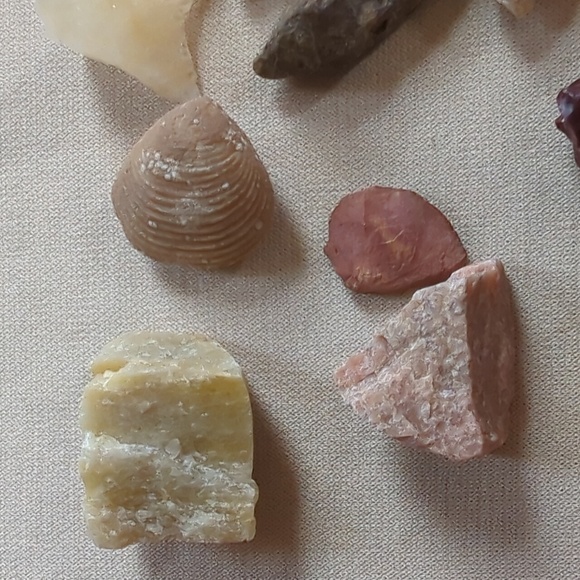 Collection of Crystals - Picture 2 of 5